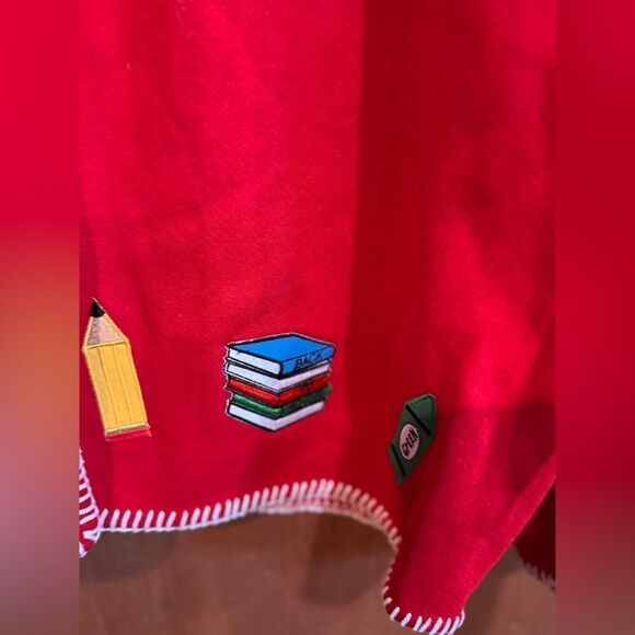 Red Cardigan Teacher Detail size 2x - Picture 6 of 9